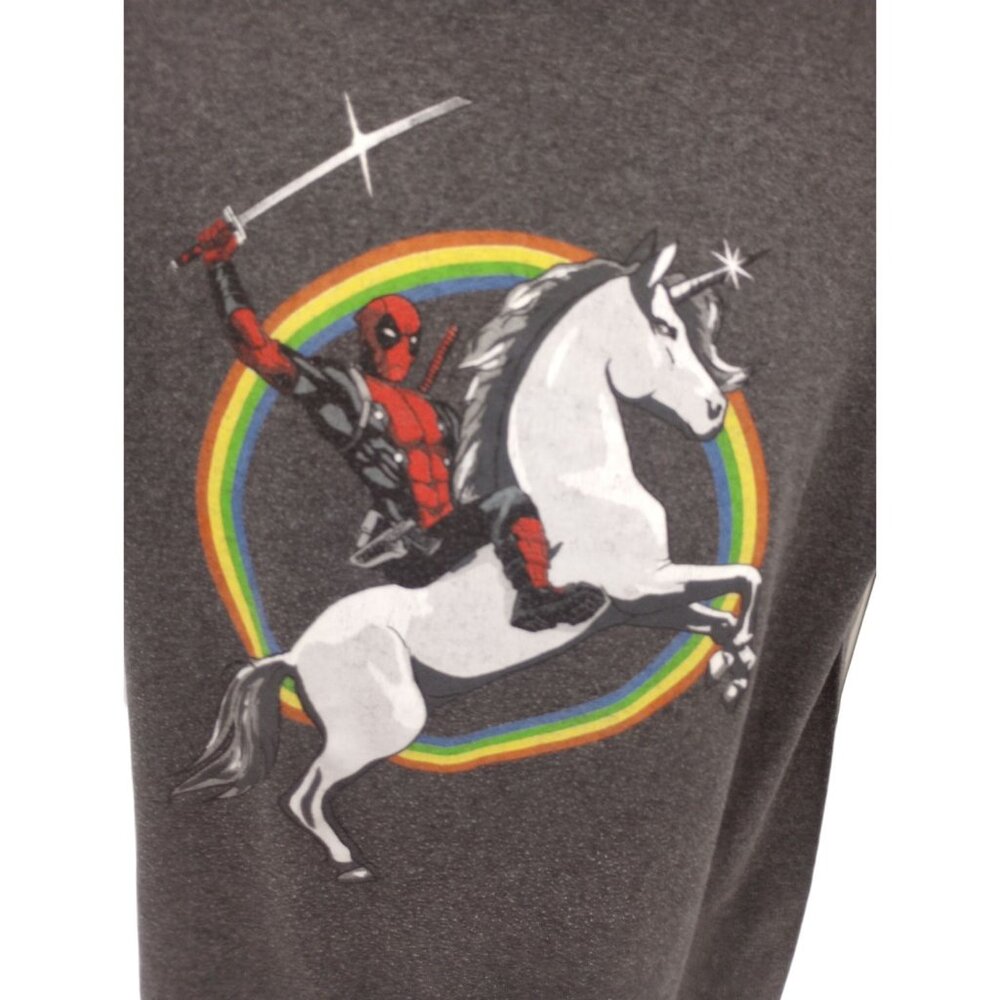 Marvel Deadpool Riding Unicorn Rainbow Gray Graphic T-Shirt Adult Size Large - Picture 5 of 11